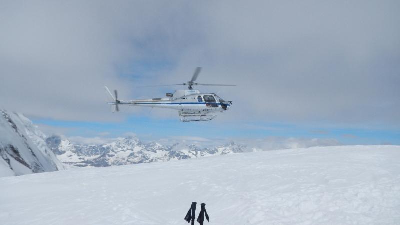 Szwajcarzy na bogato- heli taksi